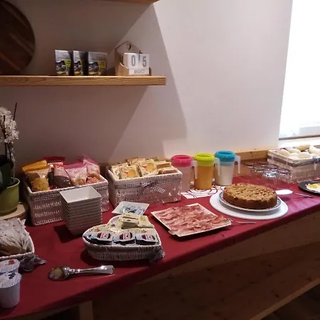 Deby & E-bike Couette-café San Nicolo di Comelico